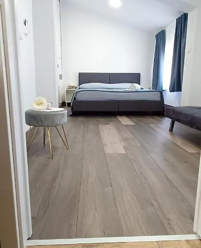 Bed & Breakfast Ar 4*