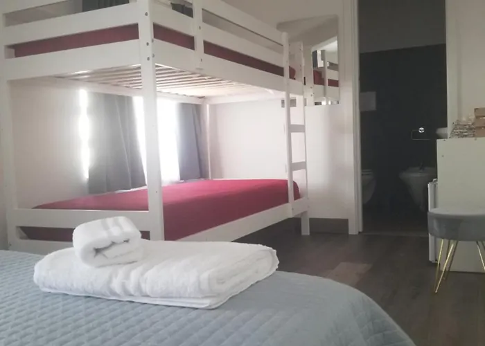 Oda ve Kahvaltı Ar 4*