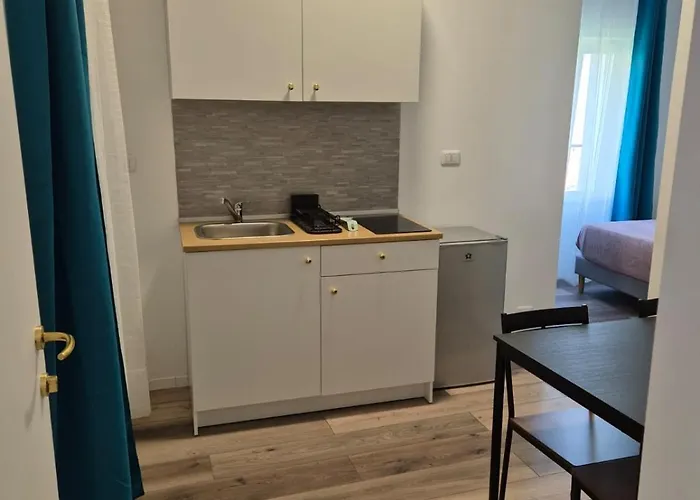 Oda ve Kahvaltı Ar 4*